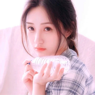 女生头像真人现实