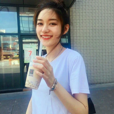 女生头像真人现实
