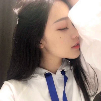女生超好看头像真人