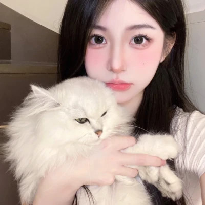 2025年个性十足女孩头像图片
