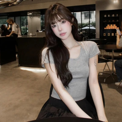 2025年个性十足女孩头像图片