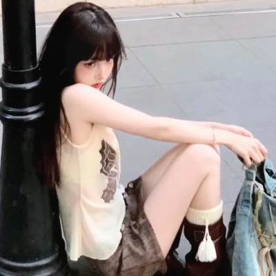 2025年个性十足女孩头像图片