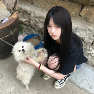 2025年个性十足女孩头像图片