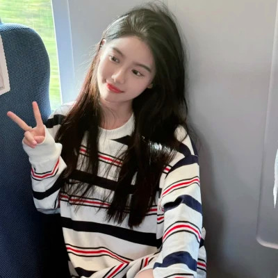 让你与众不同的2025年女生头像