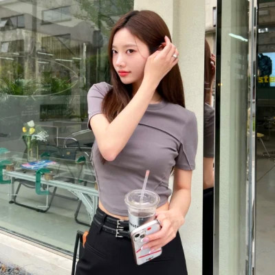 让你与众不同的2025年女生头像