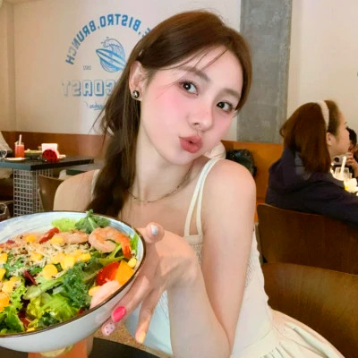 2025年女生头像最新潮流
