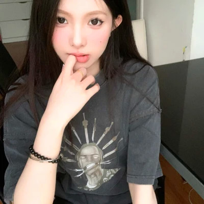 2025年女生头像最新潮流