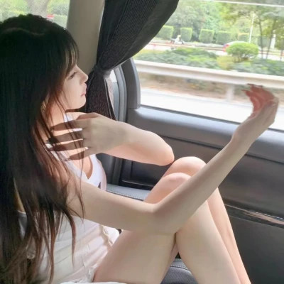 2025年最新女生头像