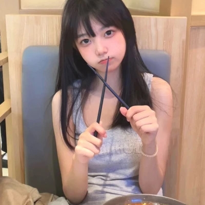 2025年最新女生头像