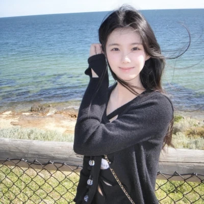 独一无二的2025年女生头像