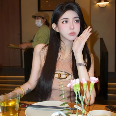 独一无二的2025年女生头像