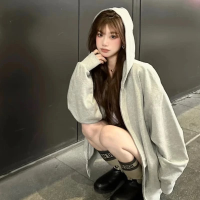 最新2025年女生头像推荐