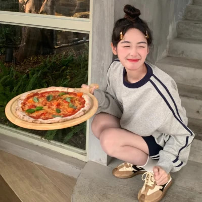 最新2025年女生头像推荐