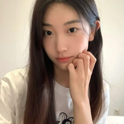 最新2025年女生头像推荐