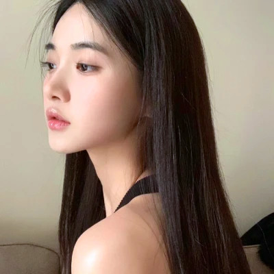 2025年最酷的女生头像