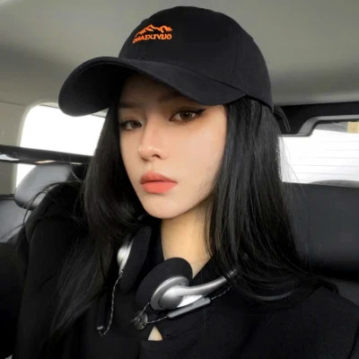 2025年最迷人的女生头像