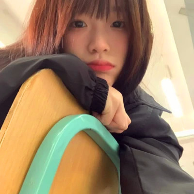 2025年最迷人的女生头像
