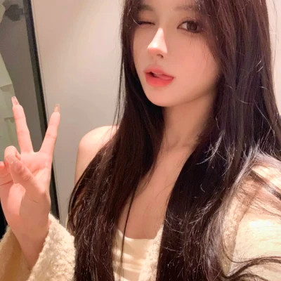 2025年最迷人的女生头像
