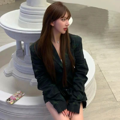 2025年最迷人的女生头像
