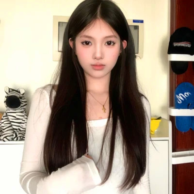 2025年最迷人的女生头像