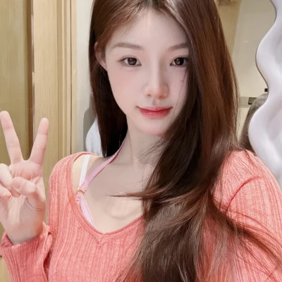 2025年很受欢迎的女生头像