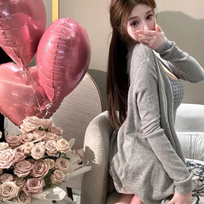 2025年最新潮女生头像