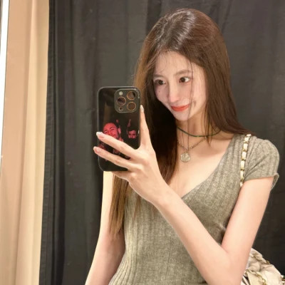 2025年最新美丽动人女生头像