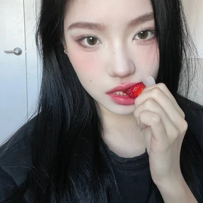 精致优雅的2025女生头像