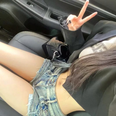2025年最新靓丽又好看的女生头像