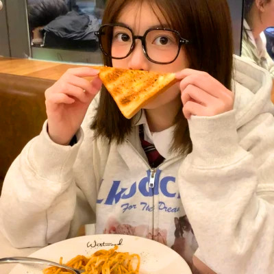 2025年新款女生头像
