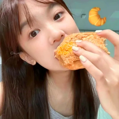2025年最热女生头像推荐
