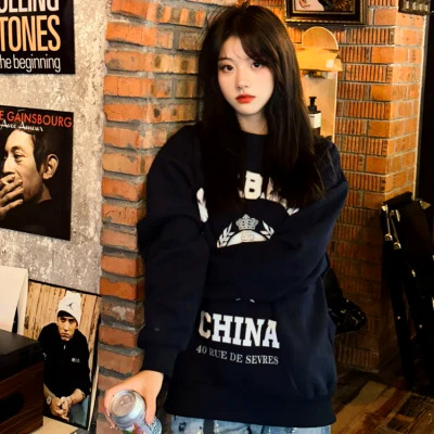 2025年最热女生头像推荐