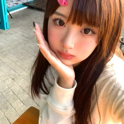 让你眼前一亮的2025年女生头像