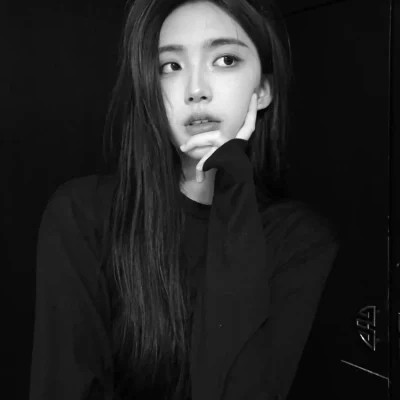 美美的女生头像