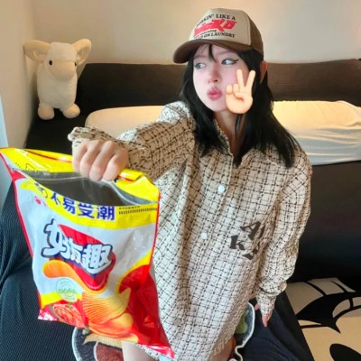 美美的女生头像