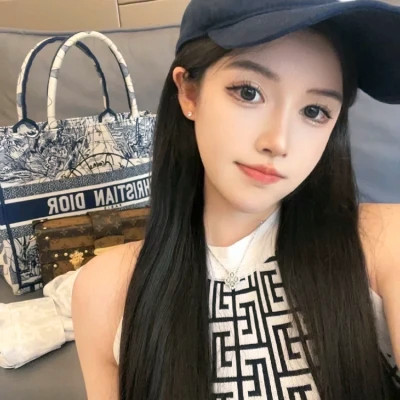 让你惊艳的2025年女生头像