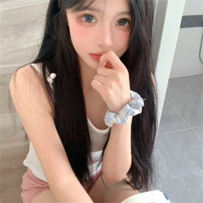 2025年最新女生气质迷人头像