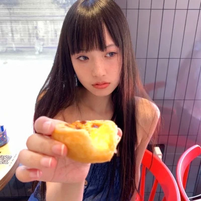 2025年最新女生气质迷人头像