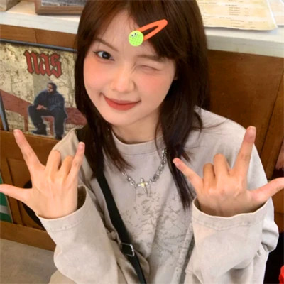2025年的好看女生头像