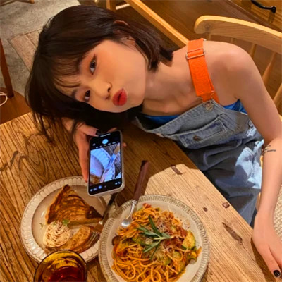 2025年的好看女生头像