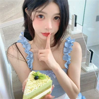 2025年最时尚女生头像