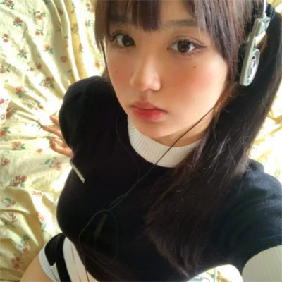 2025年最时尚女生头像