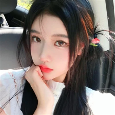 超火的2025女生全新头像