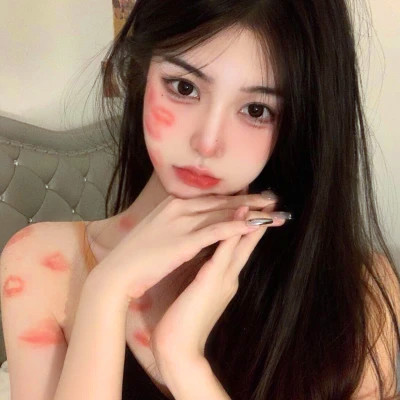 超火的2025女生全新头像
