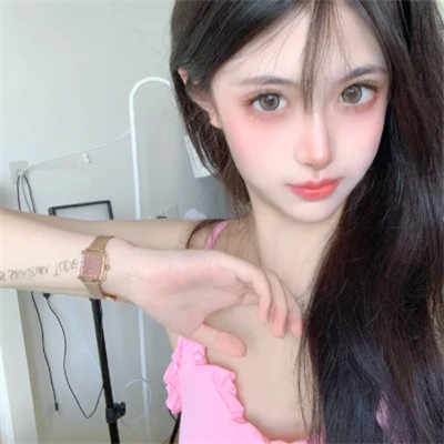 超火的2025女生全新头像