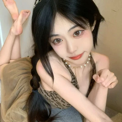 超火的2025女生全新头像