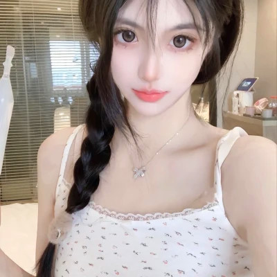 美到炸裂的2025女生全新头像