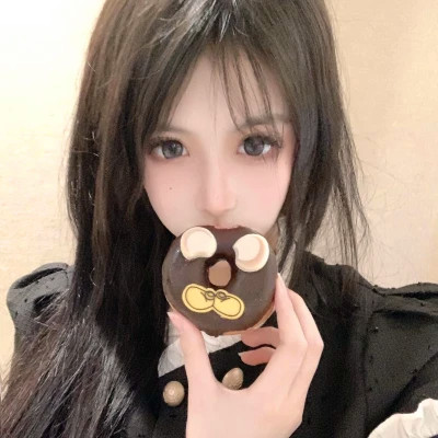 美到炸裂的2025女生全新头像