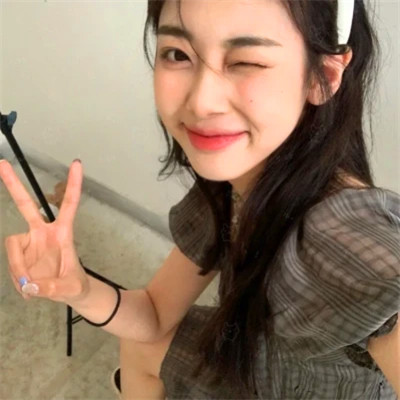 2025抖音女生全新头像