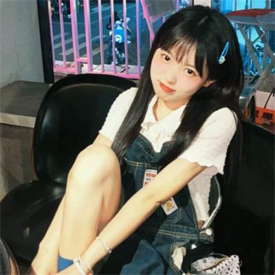 2025最新流行女生微博头像